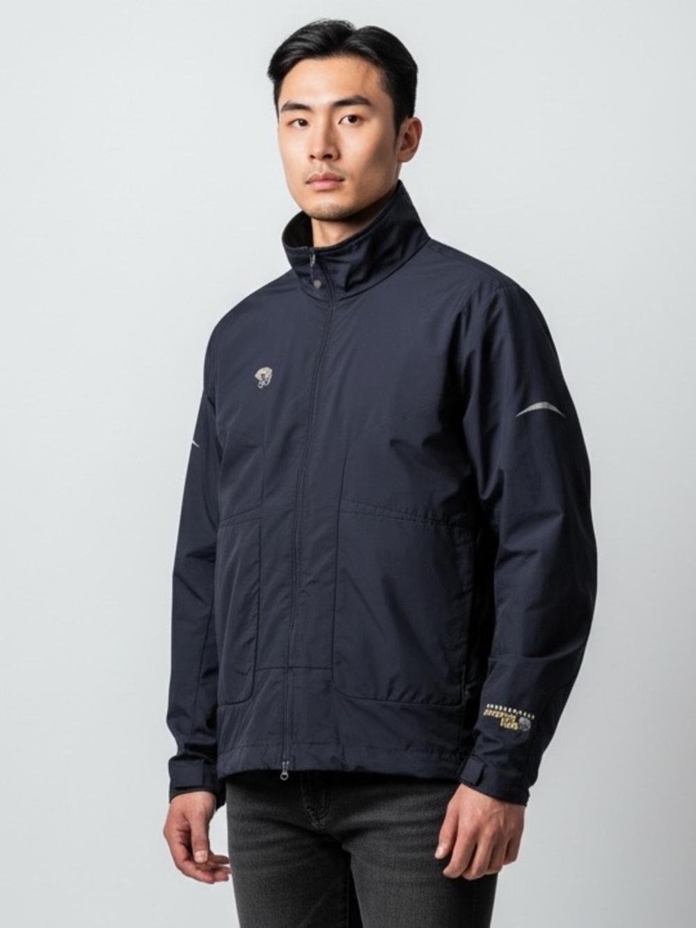 MOUNTAIN Hardwear black reflective lightweight rain shell size XL